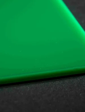 LAMINA ACRILICA 3MM 1.22X2.44M COLOR VERDE